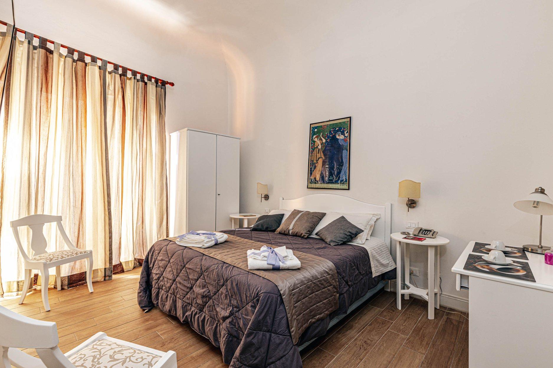 Giulio Cesare 14, Residence Palermo Bagian luar foto